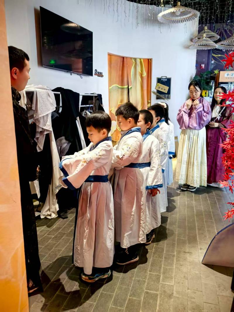 普兰店市灯光秀活动策划